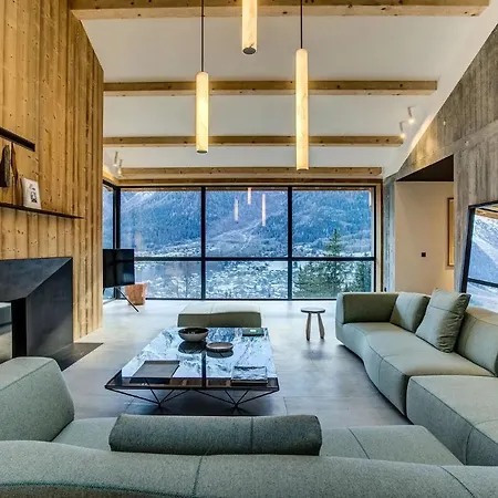 Chalet Chic In Apartment